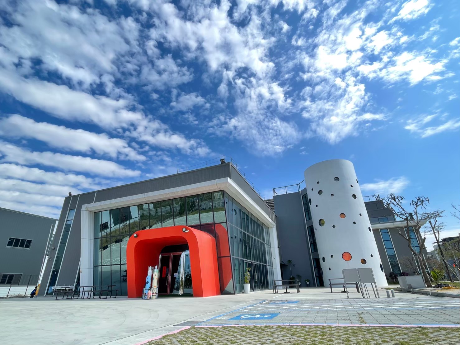 冷研碳索館